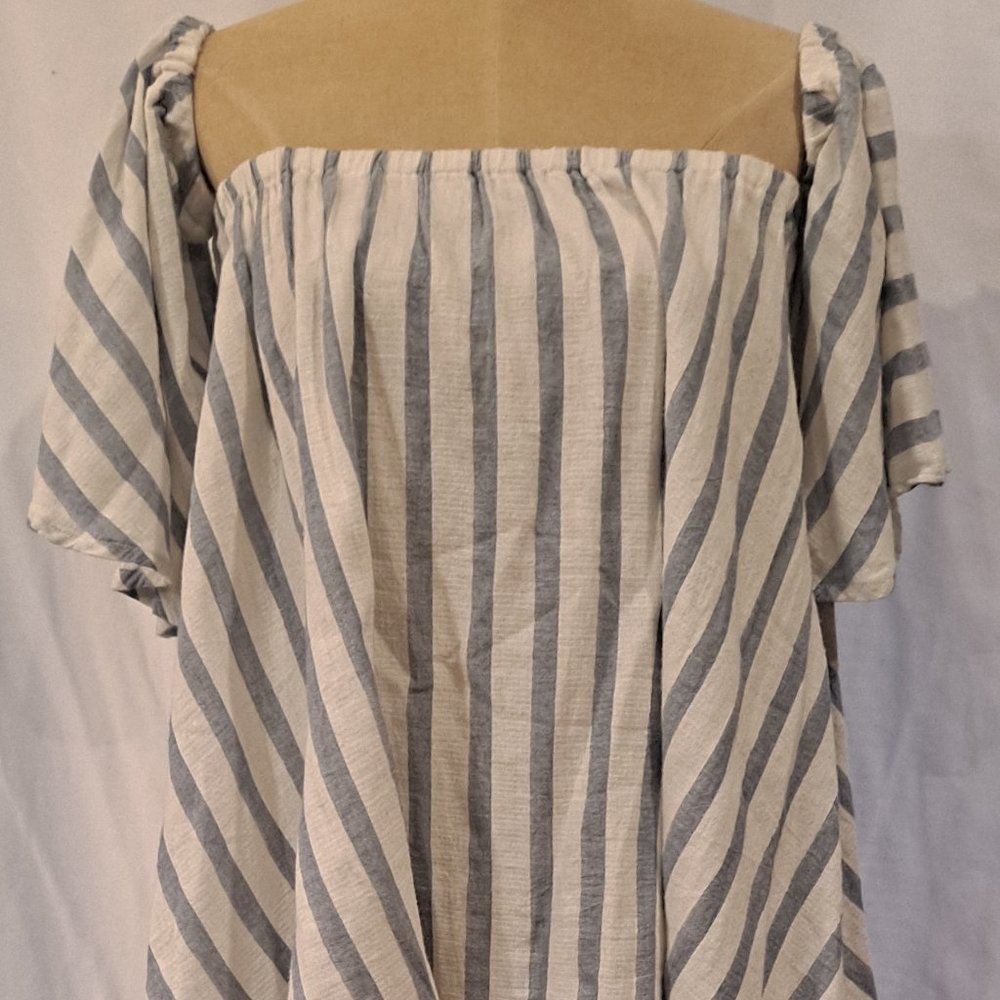 LOVE IN OFF THE SHOULDER BLOUSE